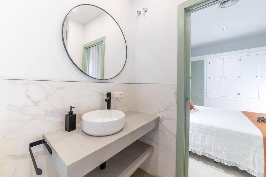 Bs Brand New Triplex Private Terrace Downtown Parking Siviglia