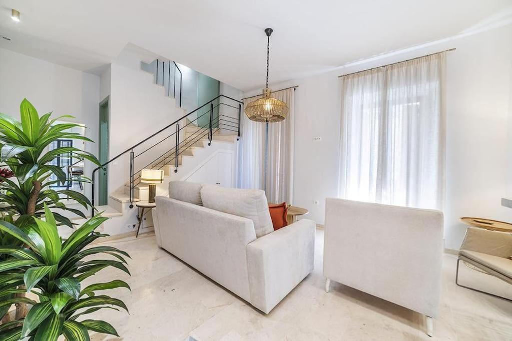 Apartment Bs Brand New Triplex Private Terrace Downtown Parking Seville